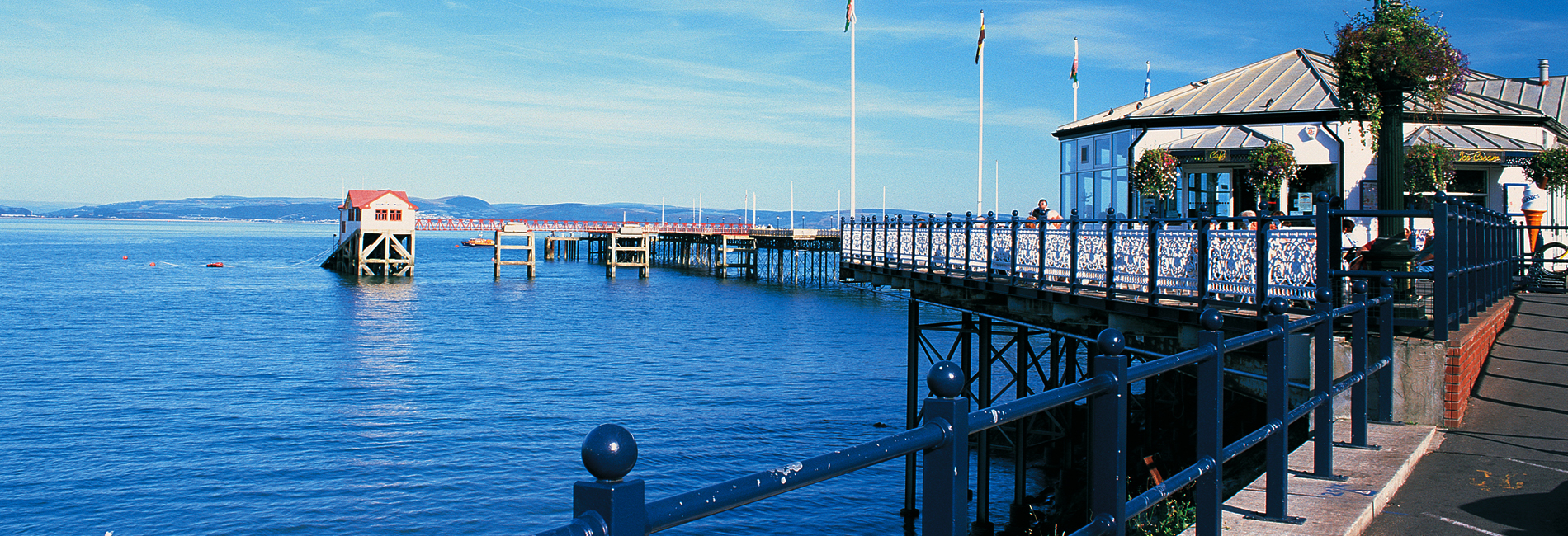 Mumbles pier, hotel Swansea